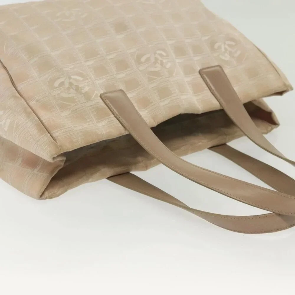 CHANEL New Travel Line Tote Bag Nylon Beige Gold CC Auth ti3356 - Picture 7 of 16